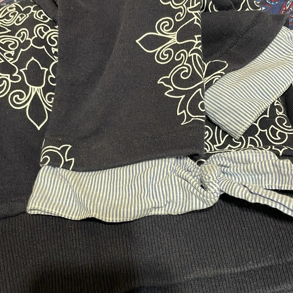 ST JOHN’S BAY SWEAT SHIRT - Picture 5 of 5